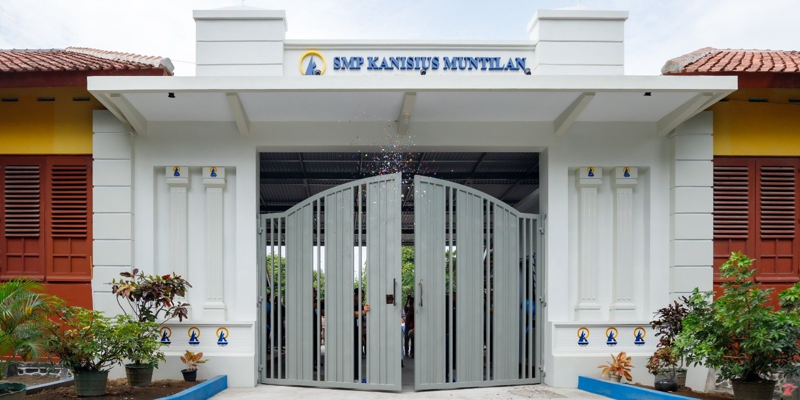 UNGGUL - MANDIRI - PEDULI